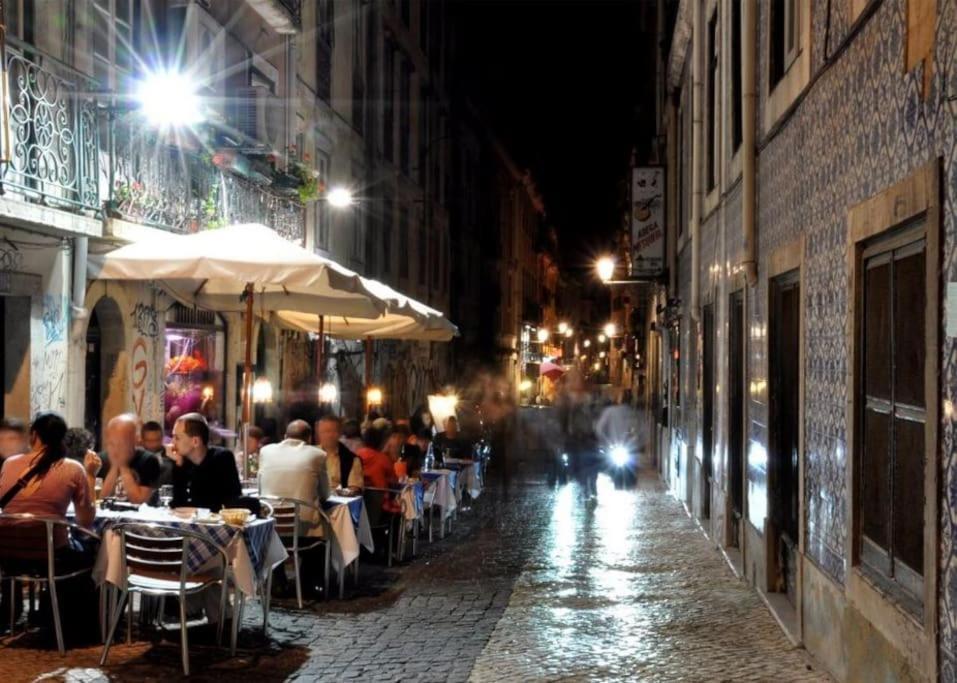 C3 Bairro Alto Cozy Romantic Loft In 18Th Century Building Lisboa Екстериор снимка