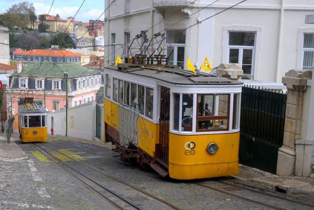 C3 Bairro Alto Cozy Romantic Loft In 18Th Century Building Lisboa Екстериор снимка