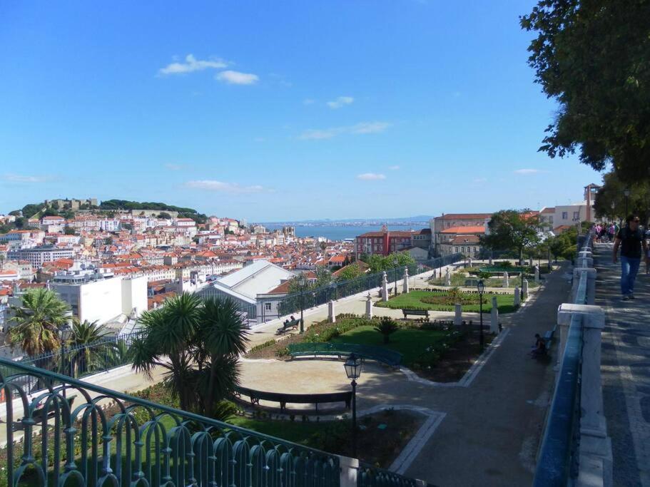 C3 Bairro Alto Cozy Romantic Loft In 18Th Century Building Lisboa Екстериор снимка