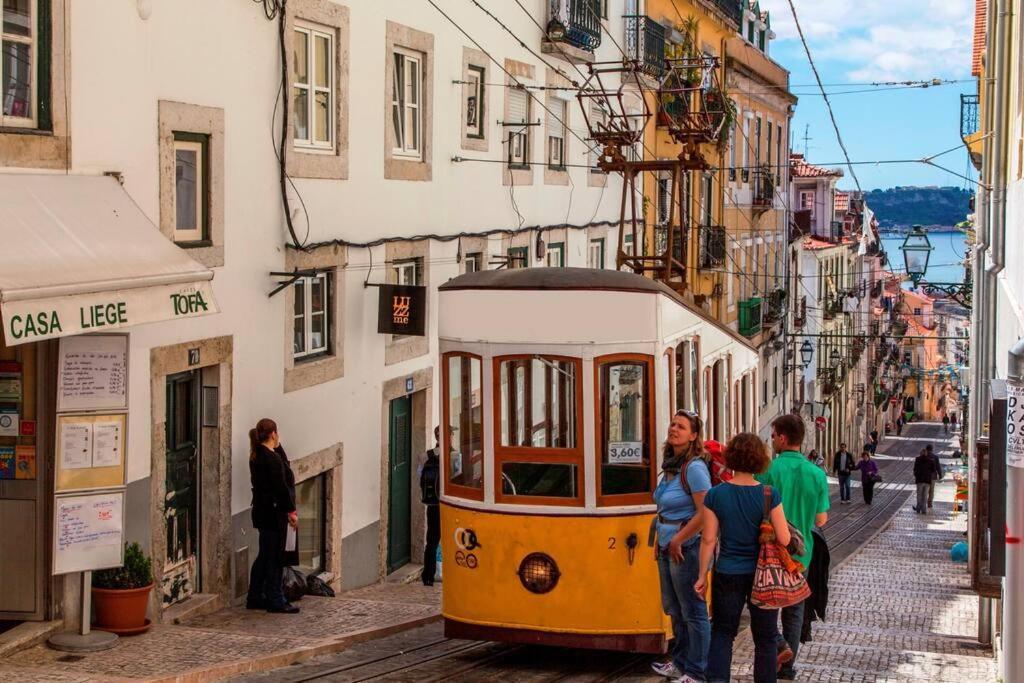 C3 Bairro Alto Cozy Romantic Loft In 18Th Century Building Lisboa Екстериор снимка